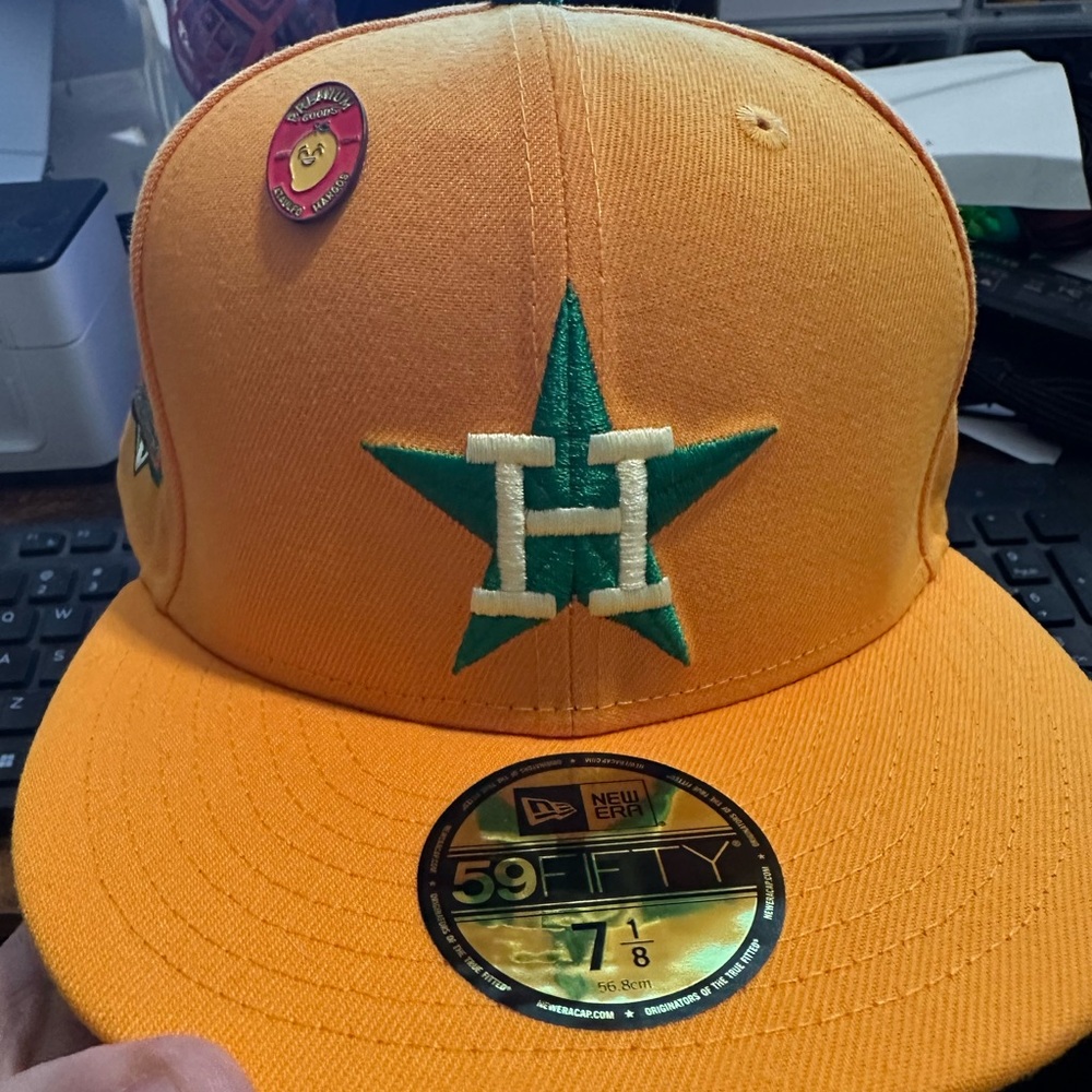 NWT Houston Astros New Era x Premium Goods Mango Pin MLB Fitted Cap Hat